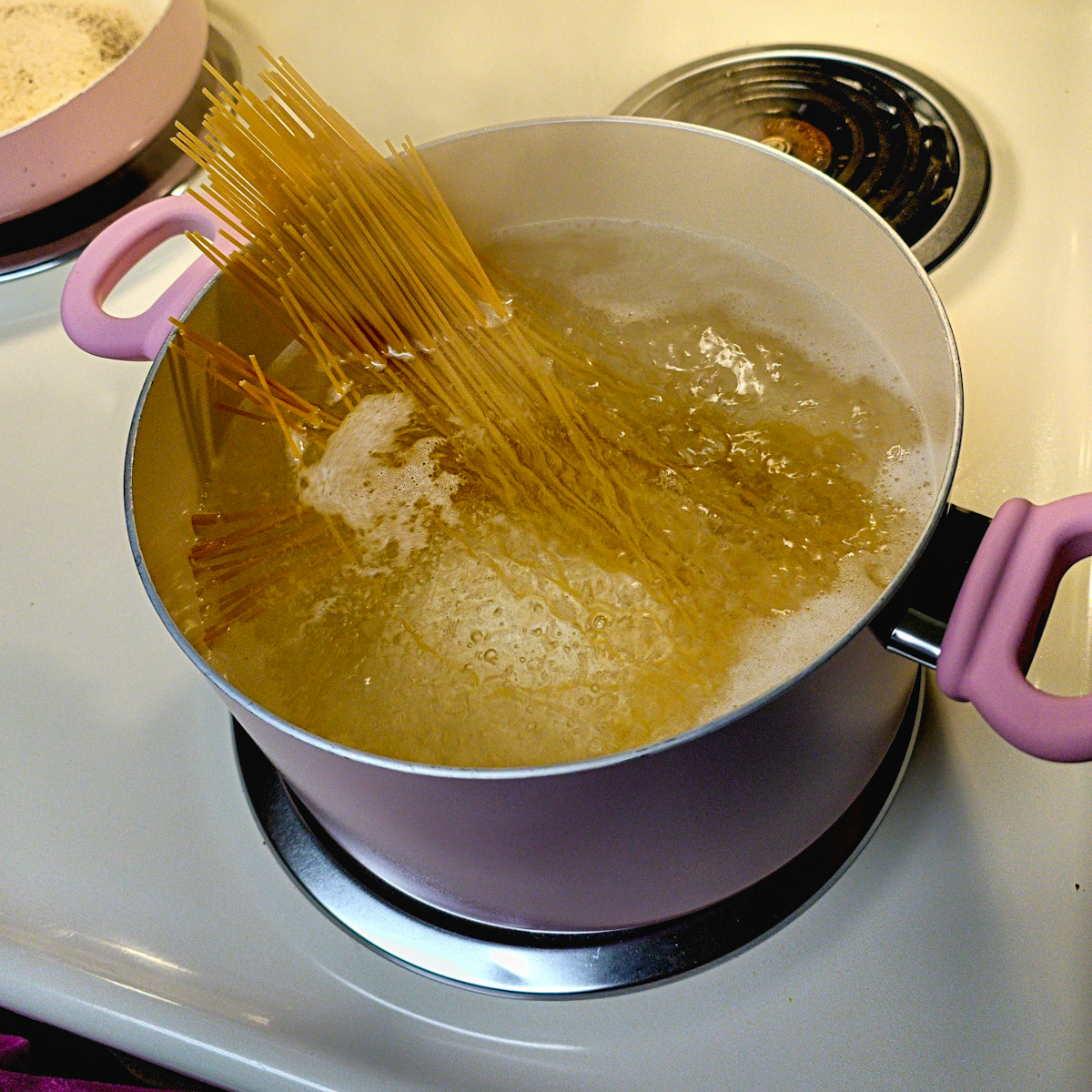 Pasta al Pomodoro - Cook the Pasta